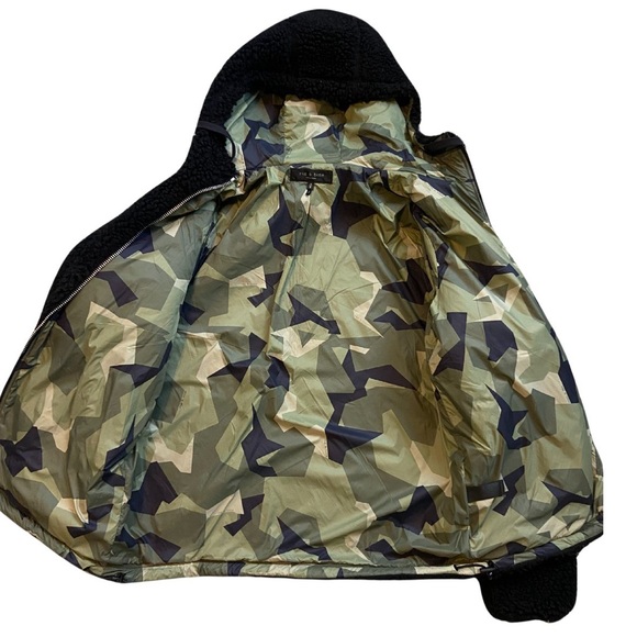 Rag & Bone Men’s Hooded Sherpa Puffer Jacket - Picture 3 of 10